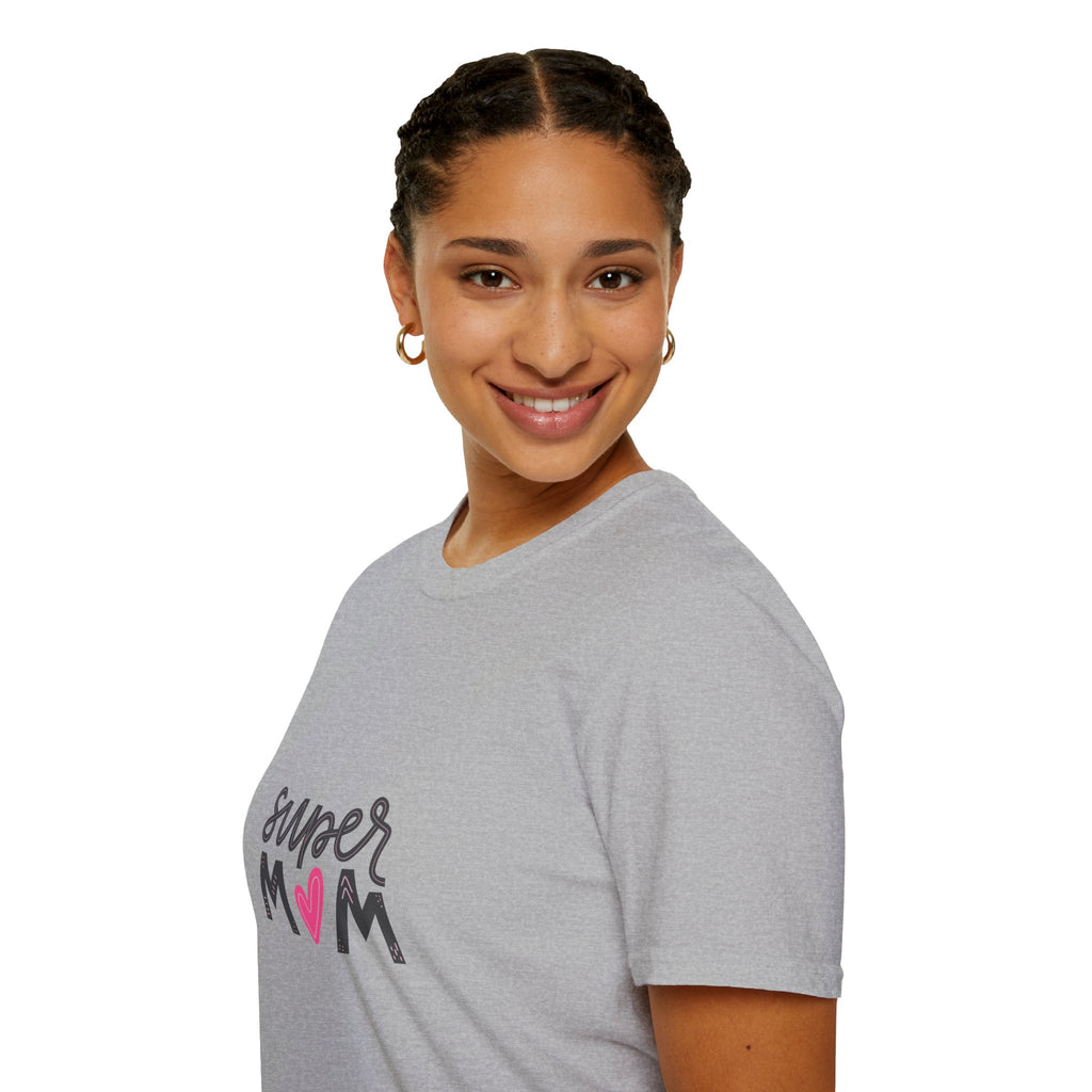 Super Mom heart graphic T-Shirt | Mother's Day mom shirt
