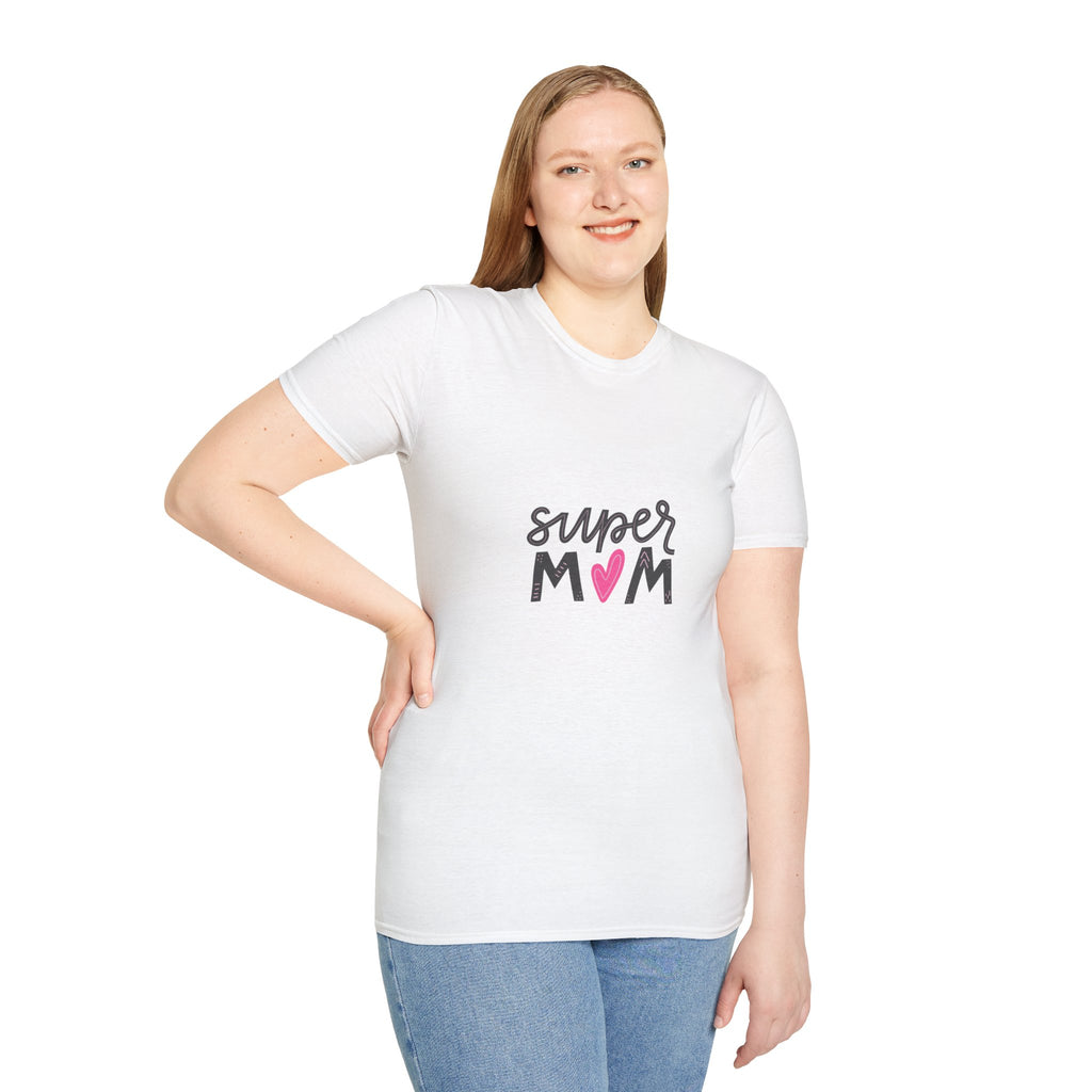 Super Mom heart graphic T-Shirt | Mother's Day mom shirt