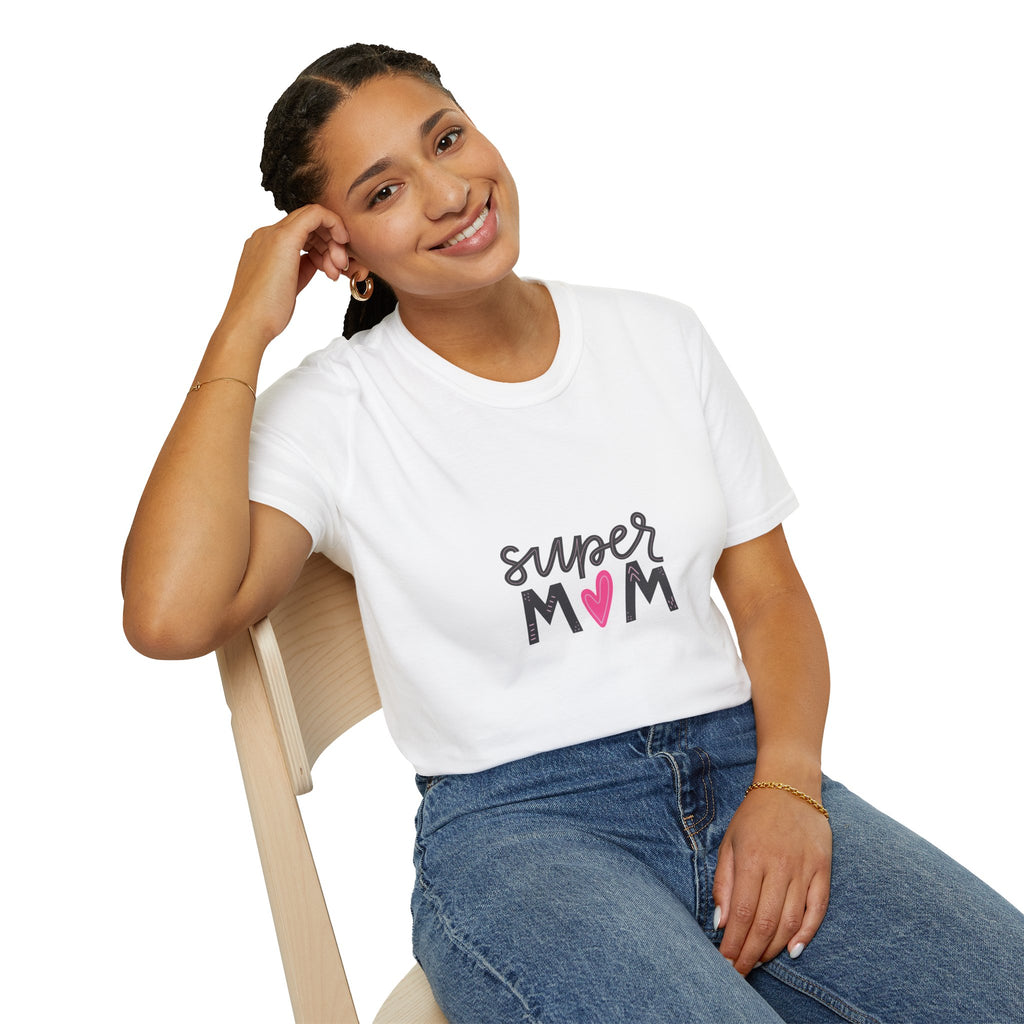 Super Mom heart graphic T-Shirt | Mother's Day mom shirt