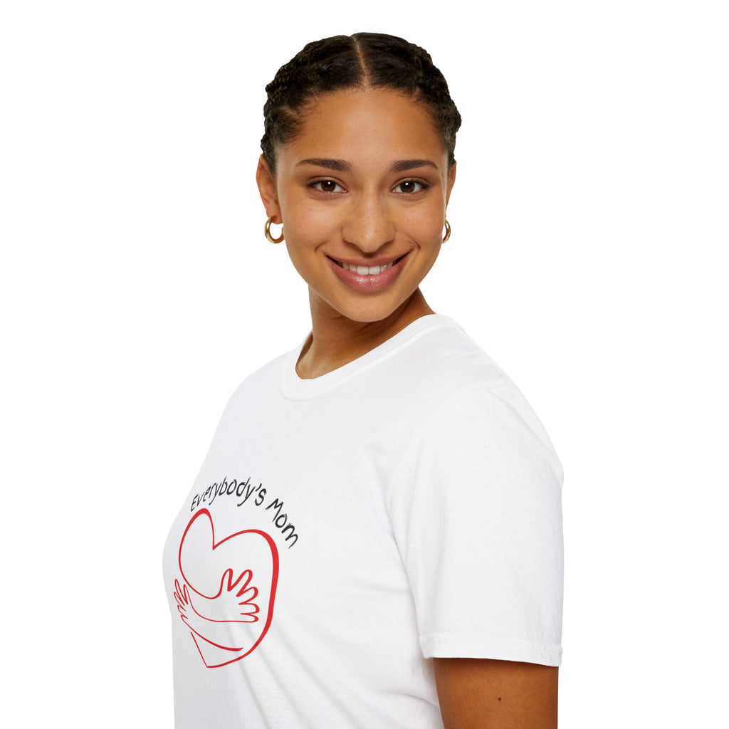 Everybody's Mom hug T-Shirt | mom life