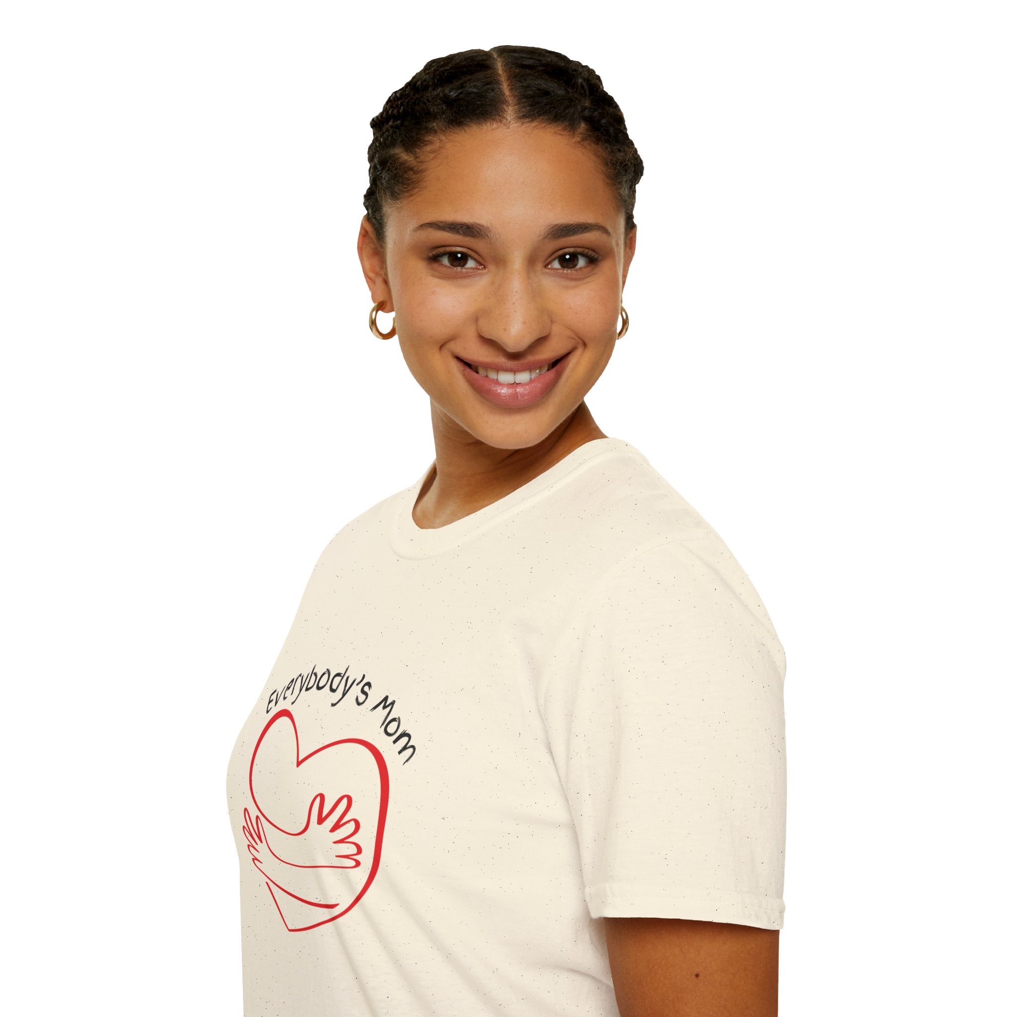 Everybody's Mom hug T-Shirt | mom life