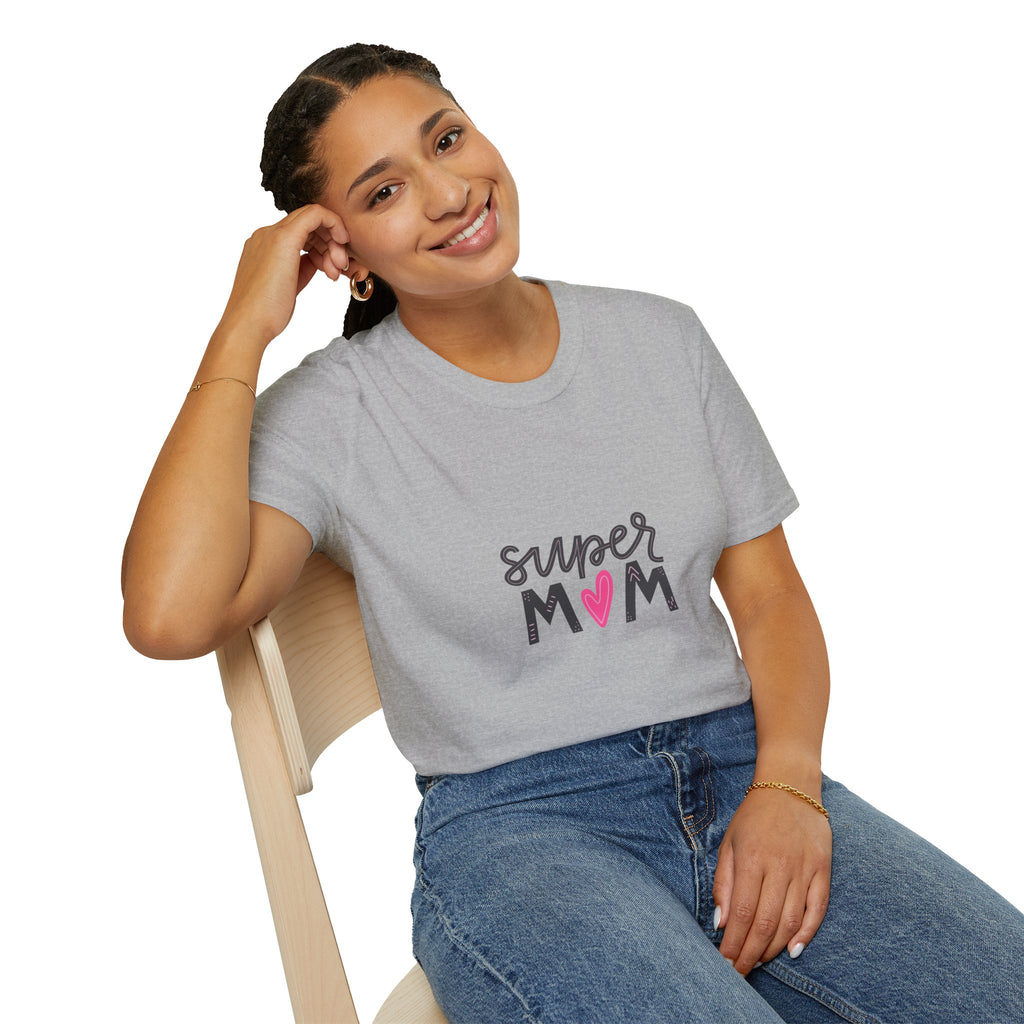 Super Mom heart graphic T-Shirt | Mother's Day mom shirt