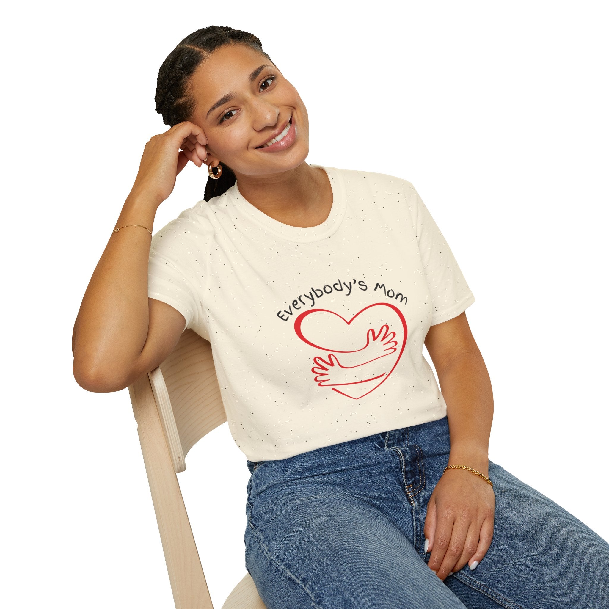 Everybody's Mom hug T-Shirt | mom life