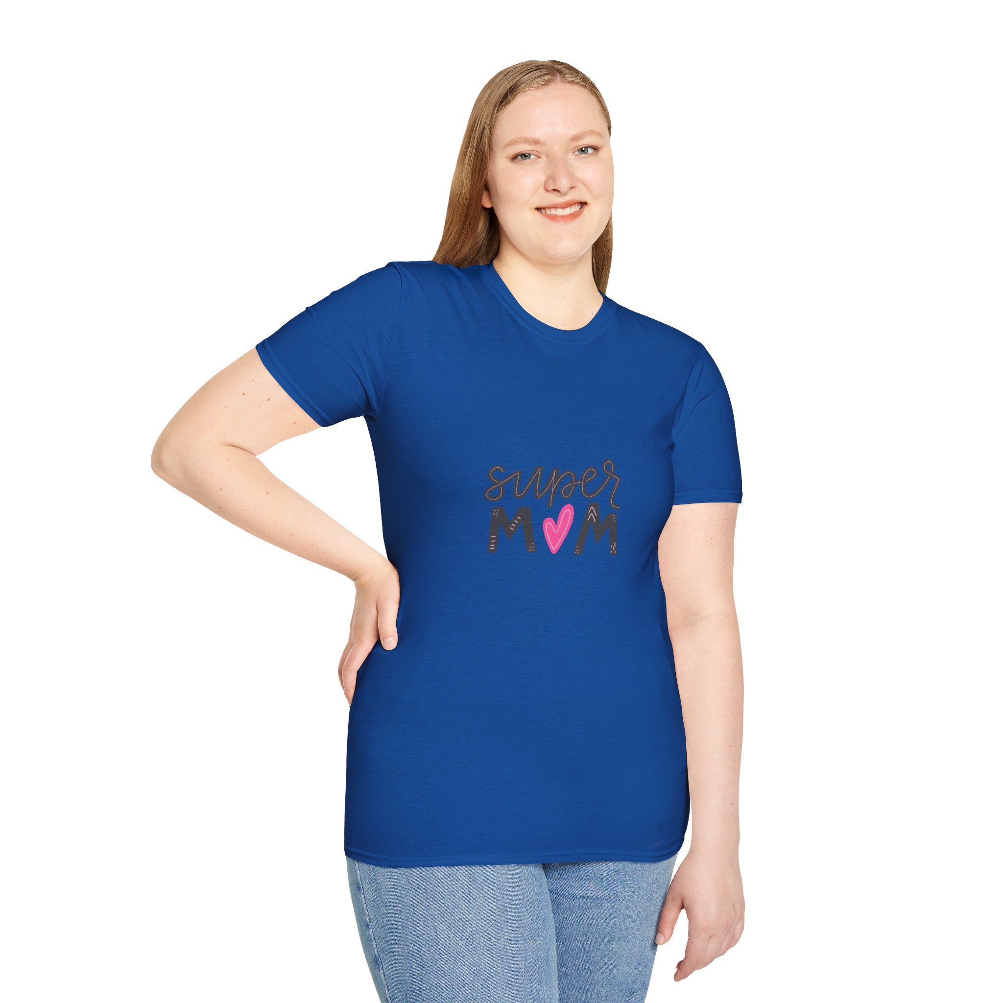 Super Mom heart graphic T-Shirt | Mother's Day mom shirt