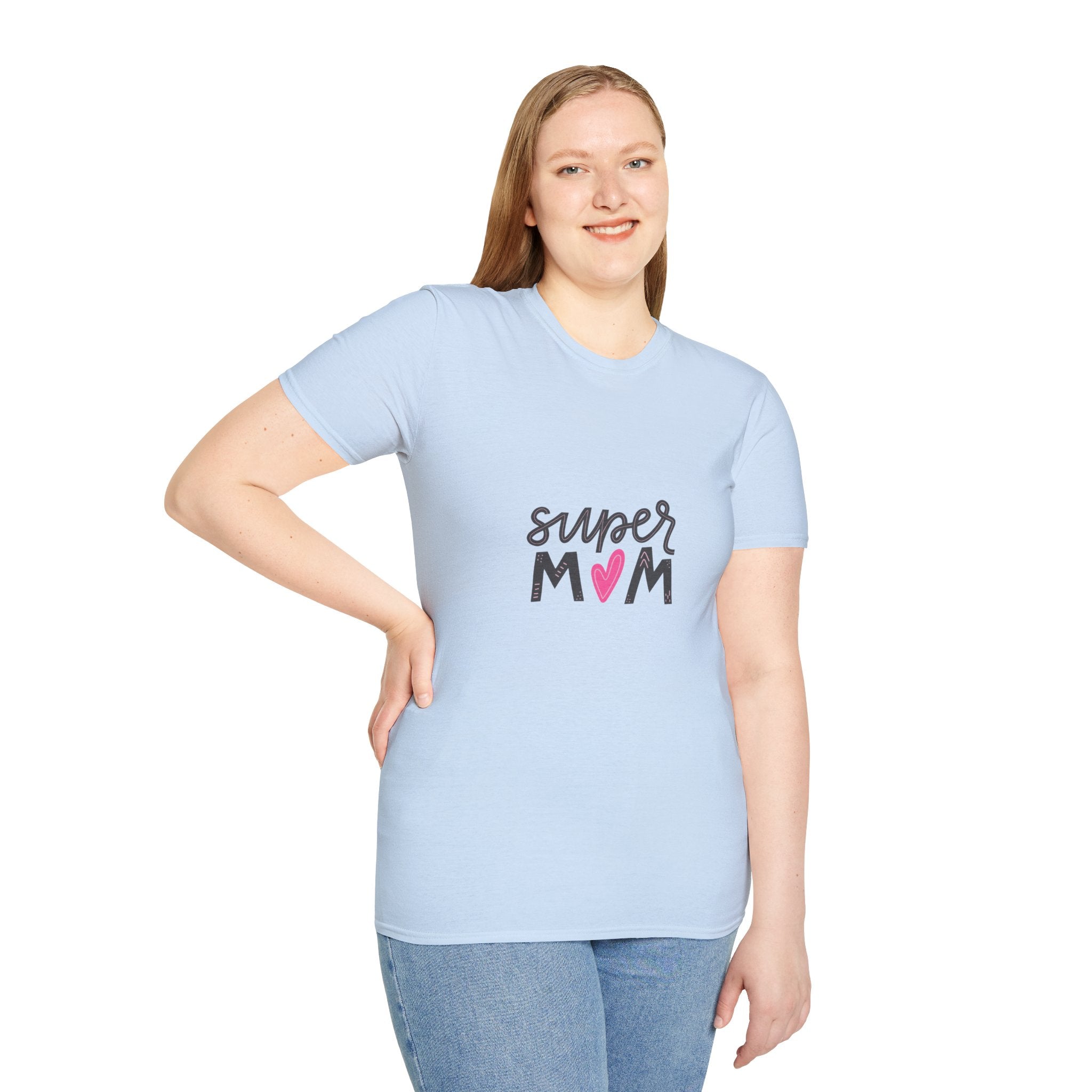 Super Mom heart graphic T-Shirt | Mother's Day mom shirt